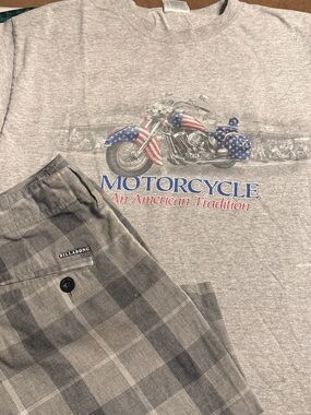 Motorcycle T-Shirt - Gray large & Billabong grey checkered shorts 34 bundle mens